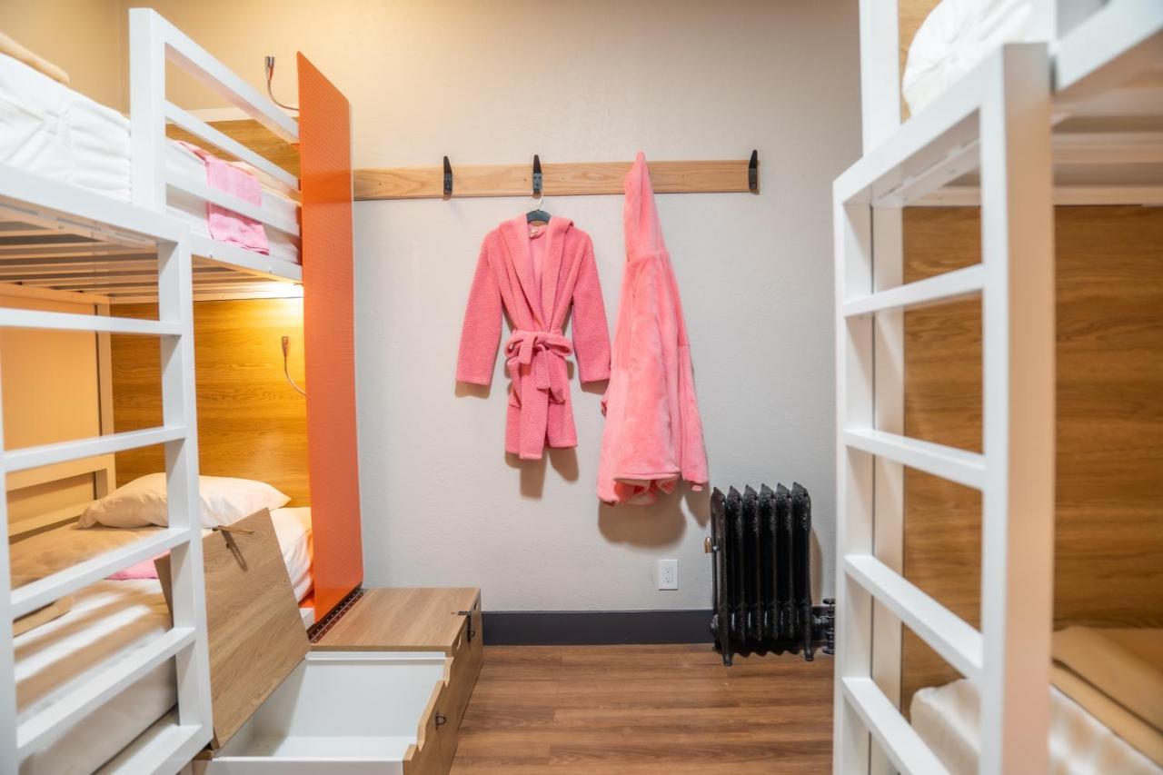 Amsterdam Hostel San Francisco Bagian luar foto